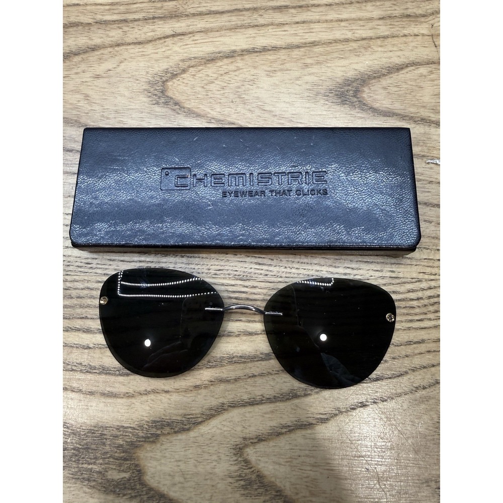 CHEMISTRIE  Clip On Sunglass Eyewear That Clicks‎ Magnetic Sun Shade Eyeglass